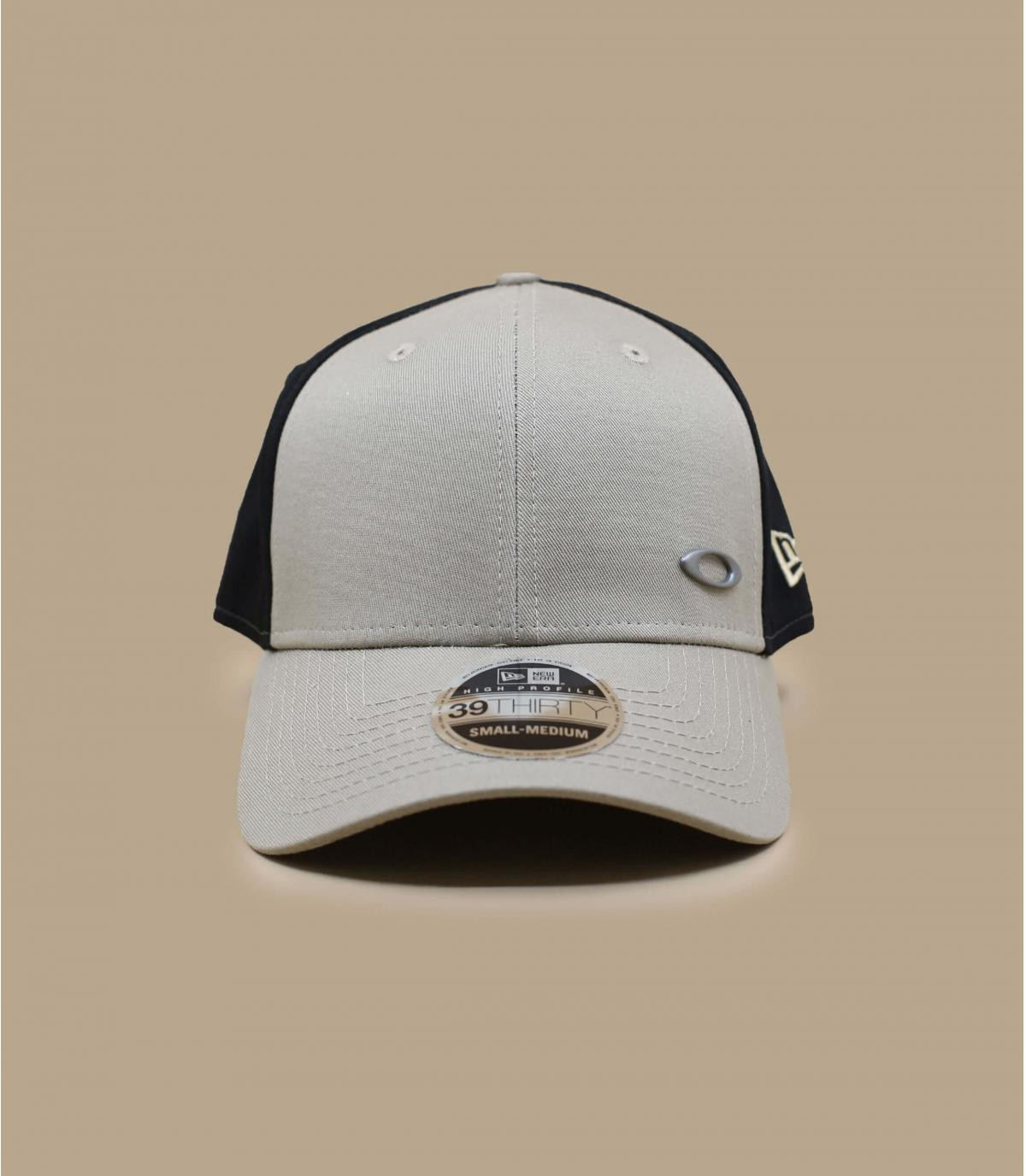 Tinfoil New Era 3930 rye Oakley